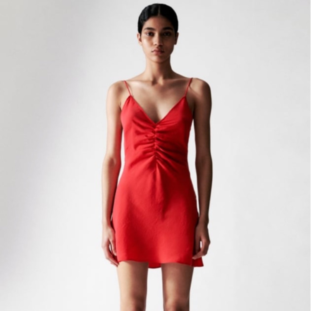 Zara Ruched Flowy Dress